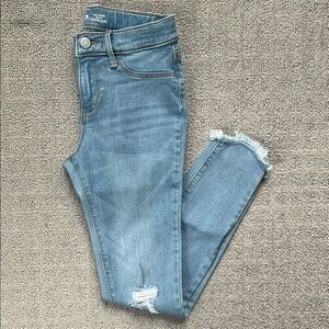 Old Navy Girls Ballerina Distressed Light Wash Jegging Size 10